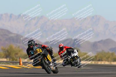 media/Nov-06-2022-SoCal Trackdays (Sun) [[208d2ccc26]]/Turn 14 (930am)/